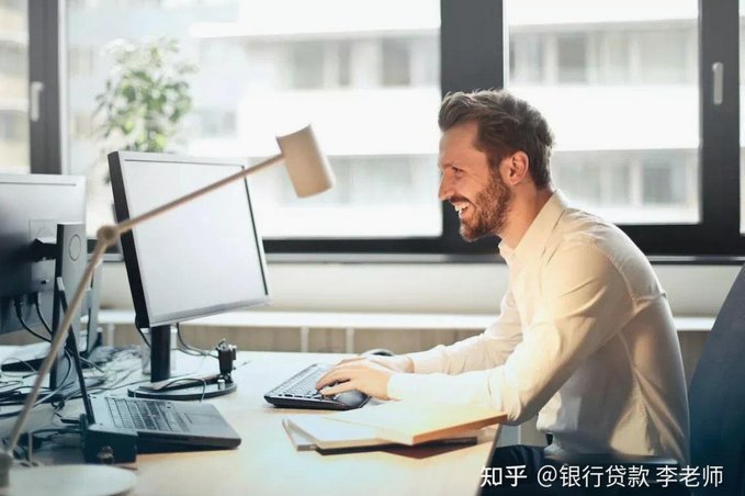 如何安全高效地选择贷款中介服务平台？